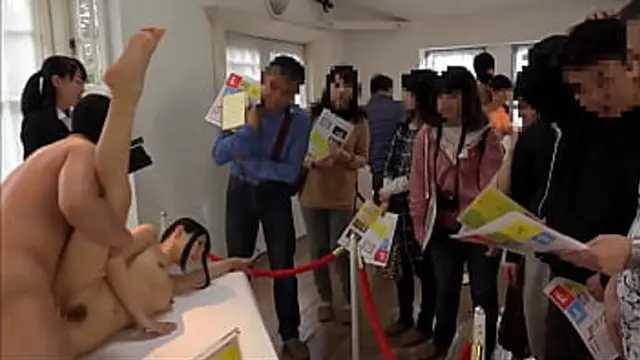 Japanese Teens Seduce At The Art Show