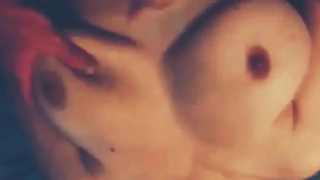 Stoke My Hardon With My Wife′s Real Tits - Her Pics I Save On My Phone (25 Shots - 10 Secs Each)