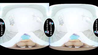 Japanese Anna Saotome is about to experience an intense orgasm 