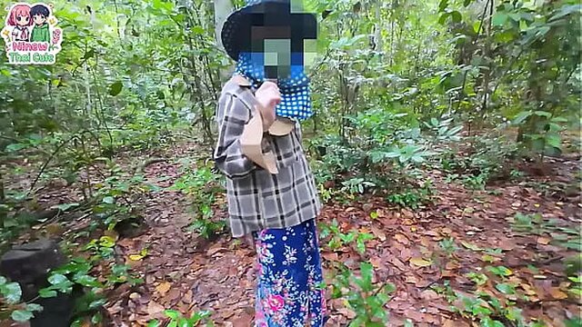 Thai teen whore gets pussy licked and fucked in POV