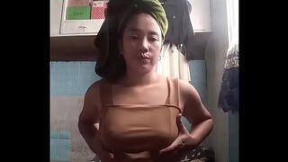 Asian girl Next door teases her sexy body —  Full clip in Sheer Suscribe!