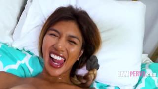 Cute Asian Step Daughter Flirts with Her Naked StepDad ¦ Fampervs
